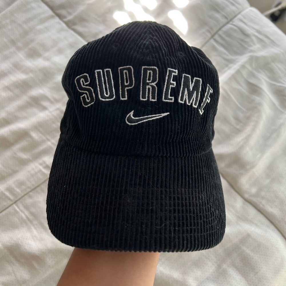 Supreme x Nike Corduroy Hat